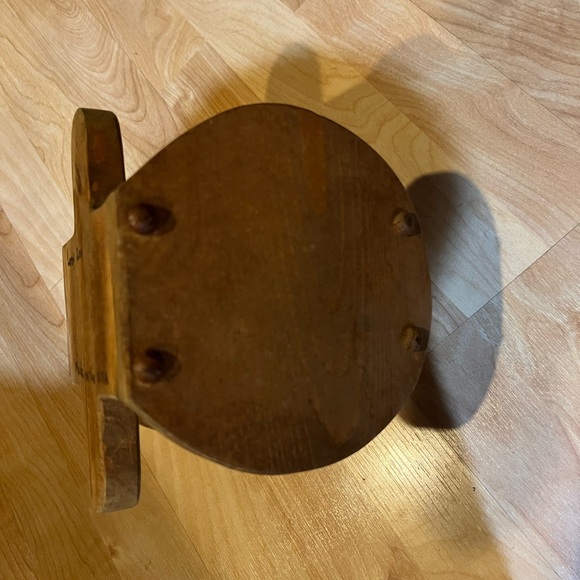 Art // Decorative Functional Toilet Paper Holder - Picture 4 of 10